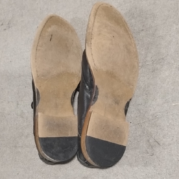 Classic Black Leather Men's Oxfords - Picture 5 of 5